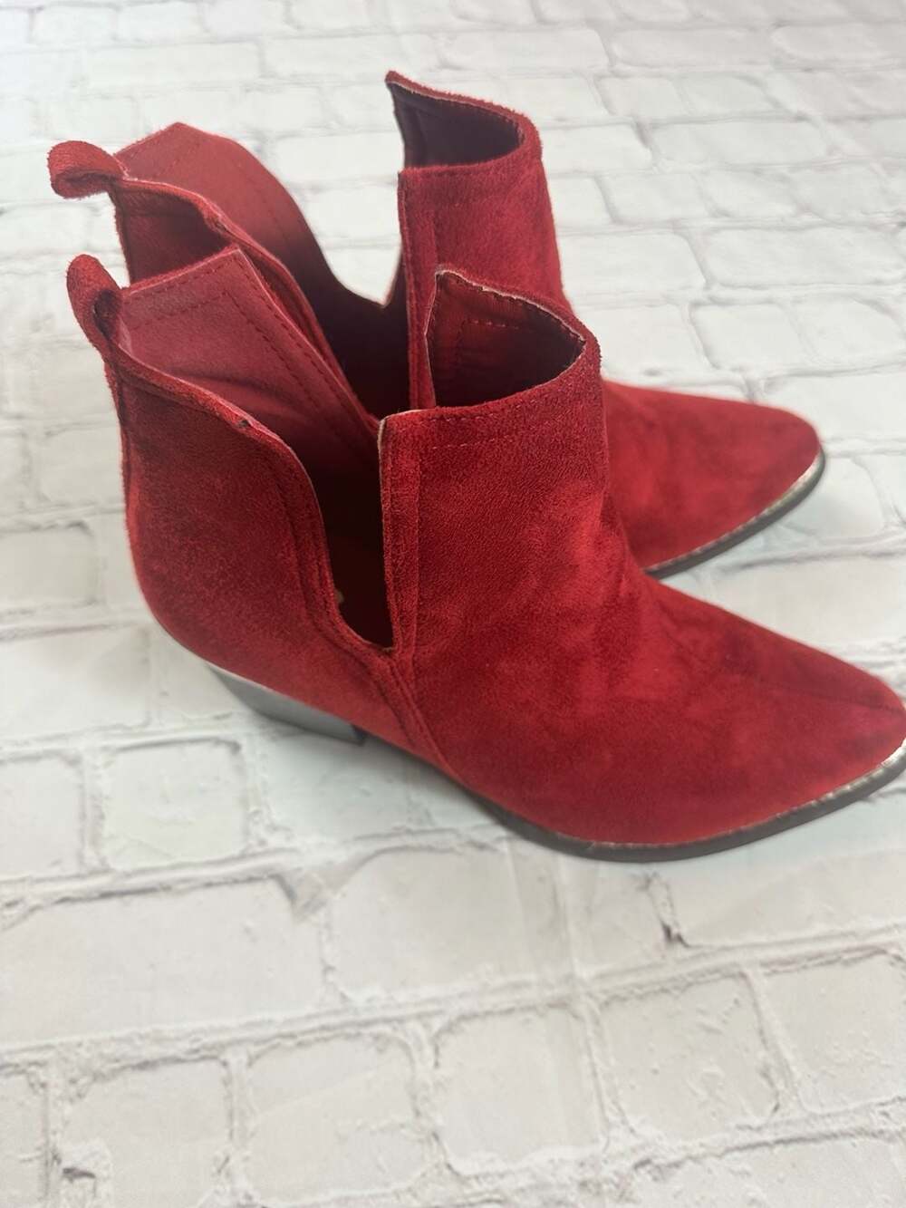 Journee Collection Issla Side Slit Block Heel Western Booties - Picture 4 of 10